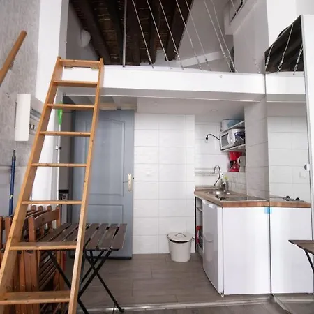 This Studio Offer A Good Deal Between Location + Cost + Quality ! Apartment *